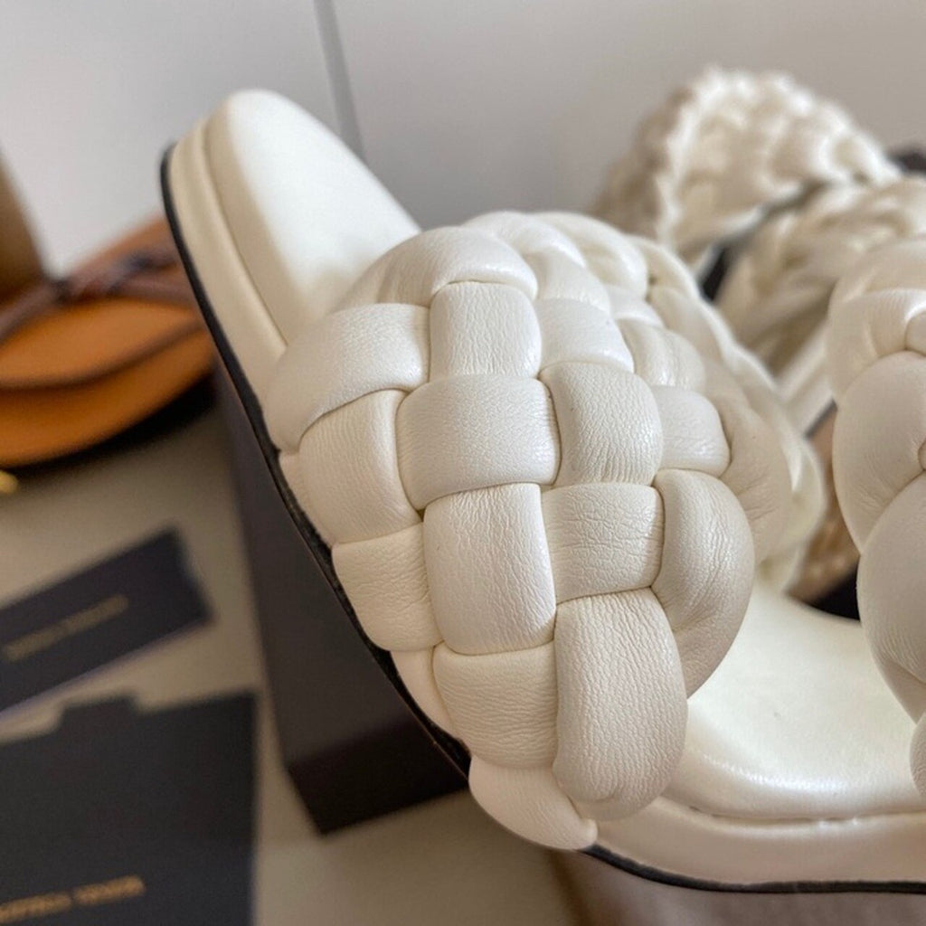 Bottega Veneta Curve Sandals 9.5cm Heel Lambskin Leather Spring/Summer 2020 Collection, White