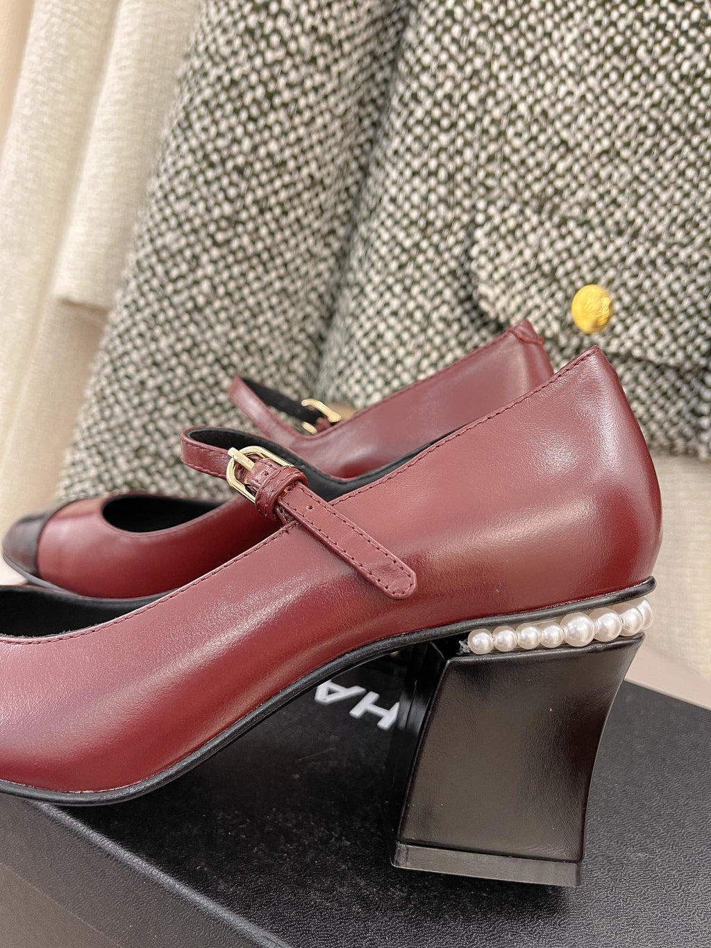 Chanel Open Shoes Red