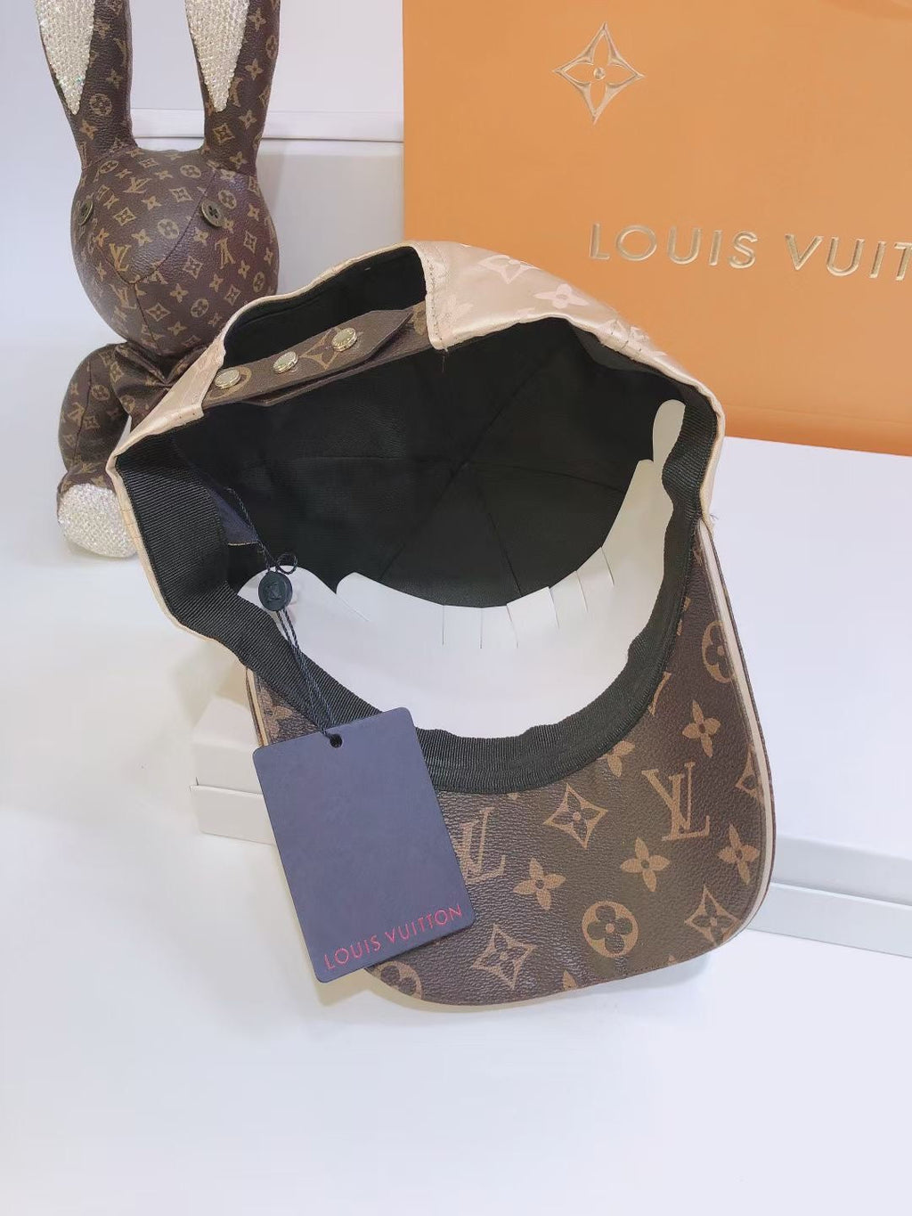 Louis Vuitton Get Ready Cap