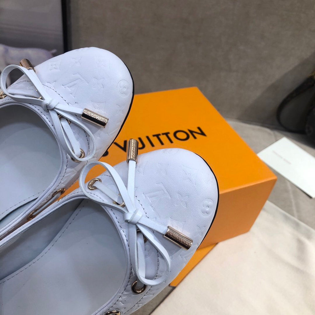 Louis Vuitton Gloria Flat Loafer White