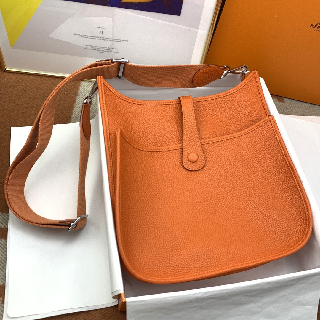 Hermes Evelyne III 30cm