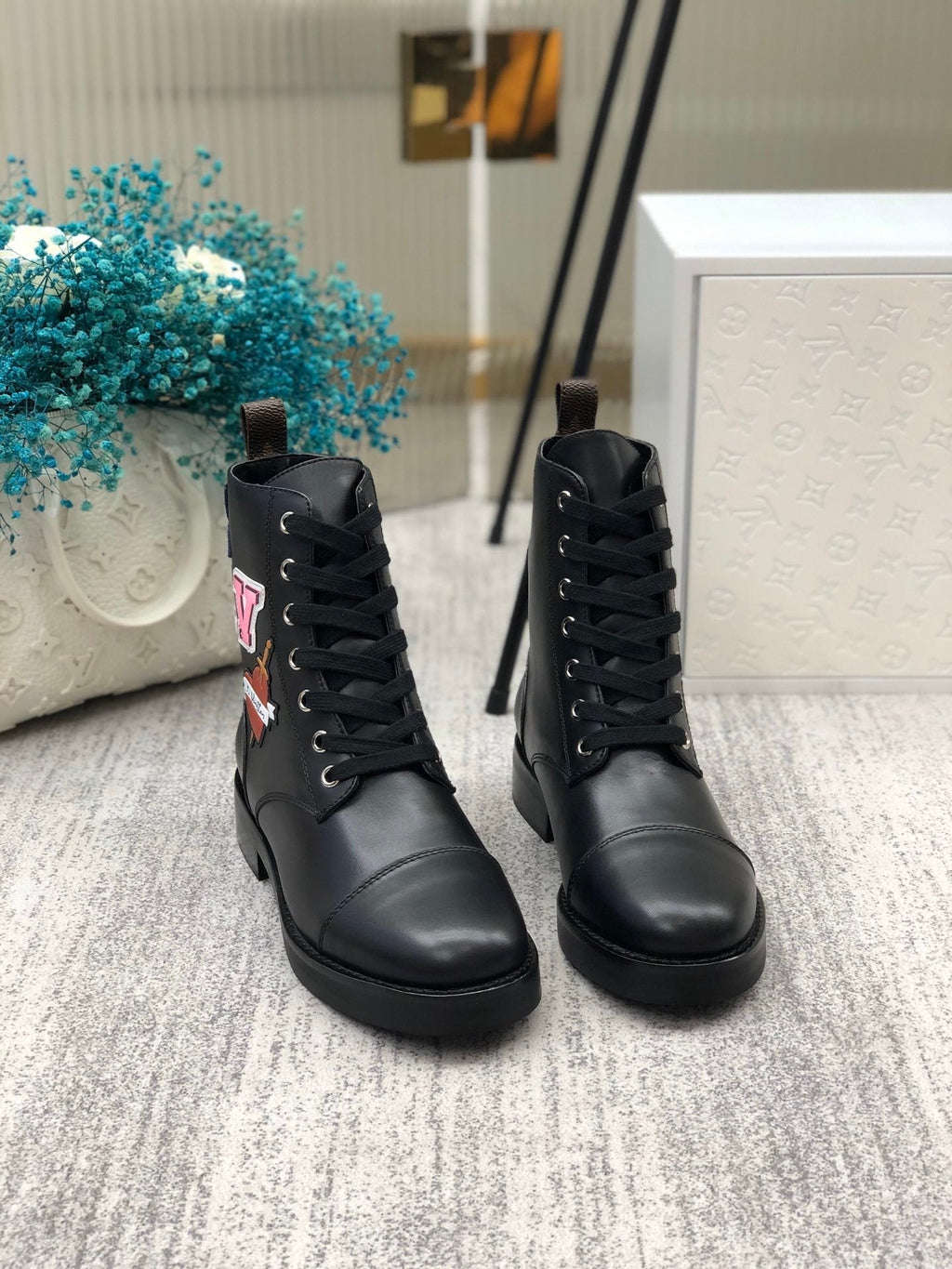 Louis Vuitton Wonderland Ranger Black