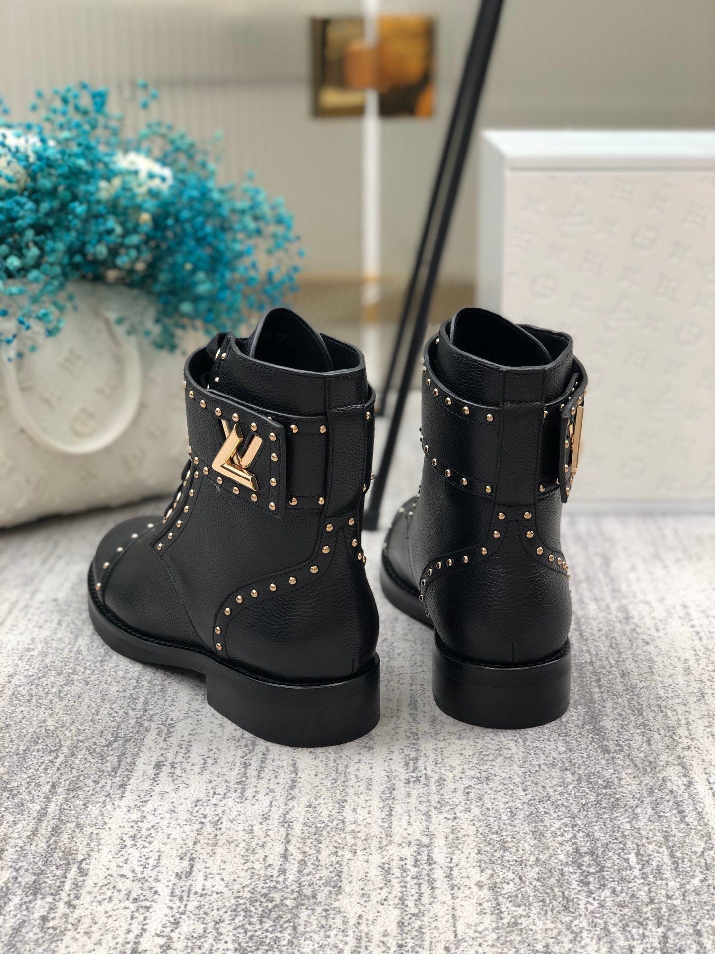 Louis Vuitton Wonderland Ranger Black