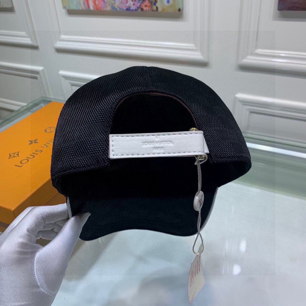 Louis Vuitton Get Ready Cap Black