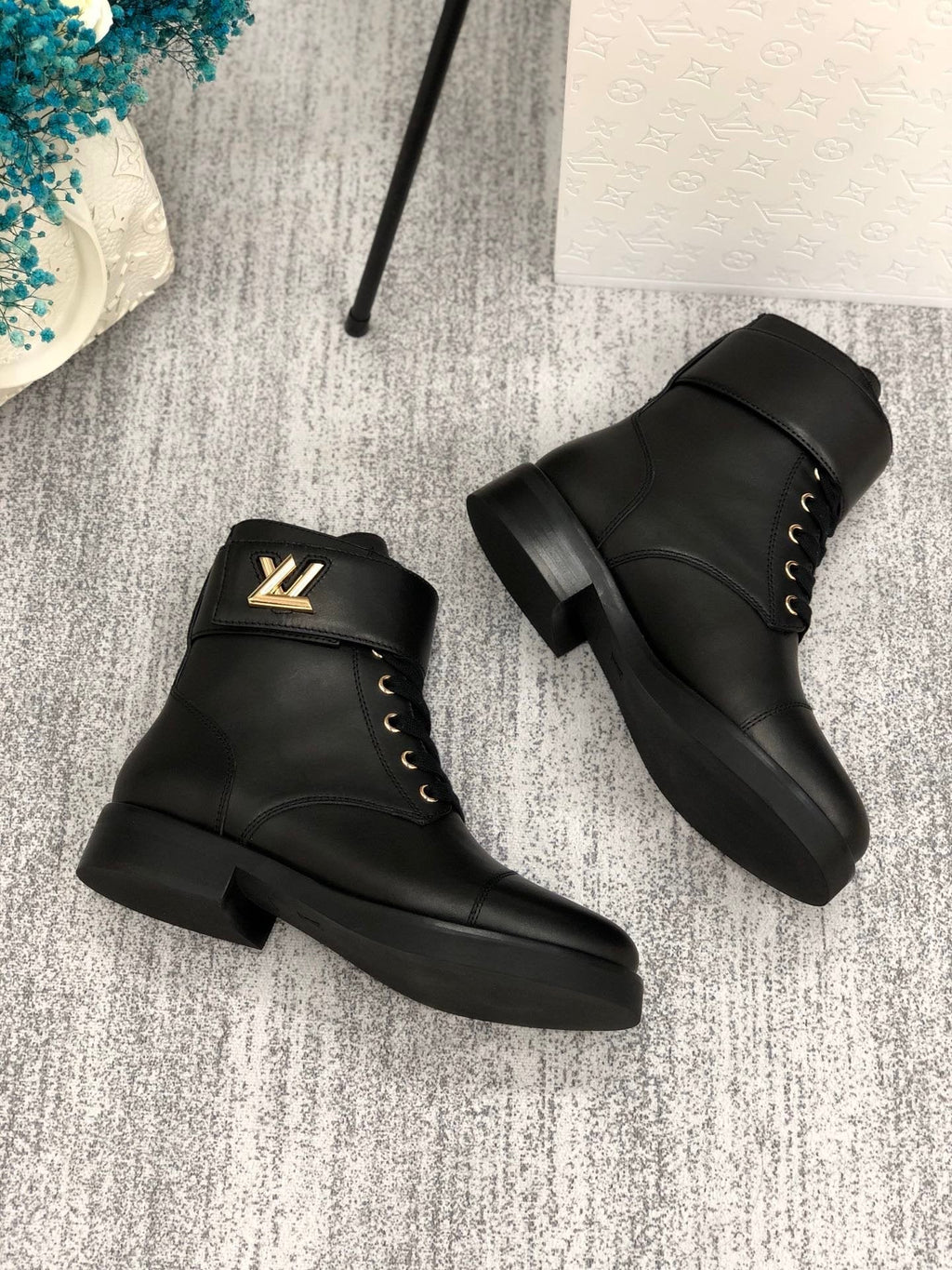 Louis Vuitton Wonderland Ranger Black