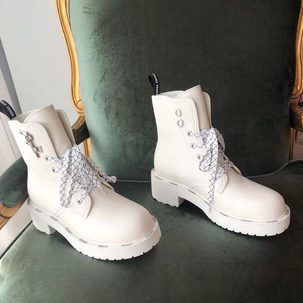 Fendi FFreedom Lace-Up Biker Combat Boots Grained Calfskin Leather Fall/Winter 2020 Collection, White