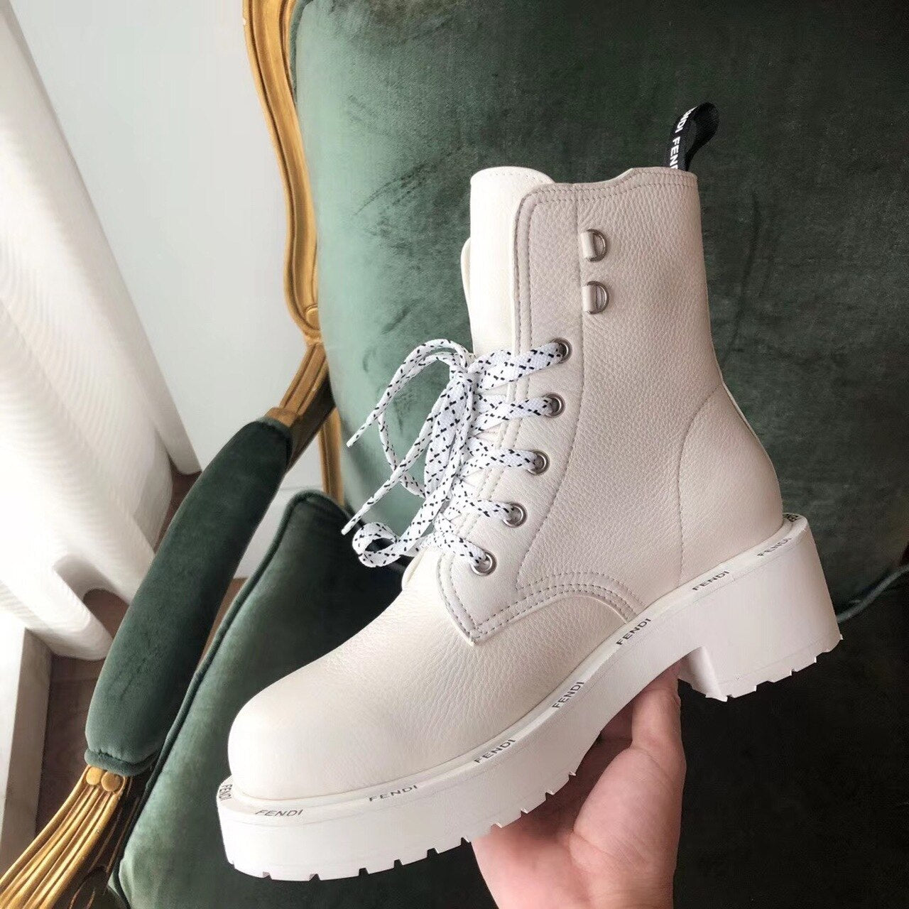 Fendi FFreedom Lace-Up Biker Combat Boots Grained Calfskin Leather Fall/Winter 2020 Collection, White
