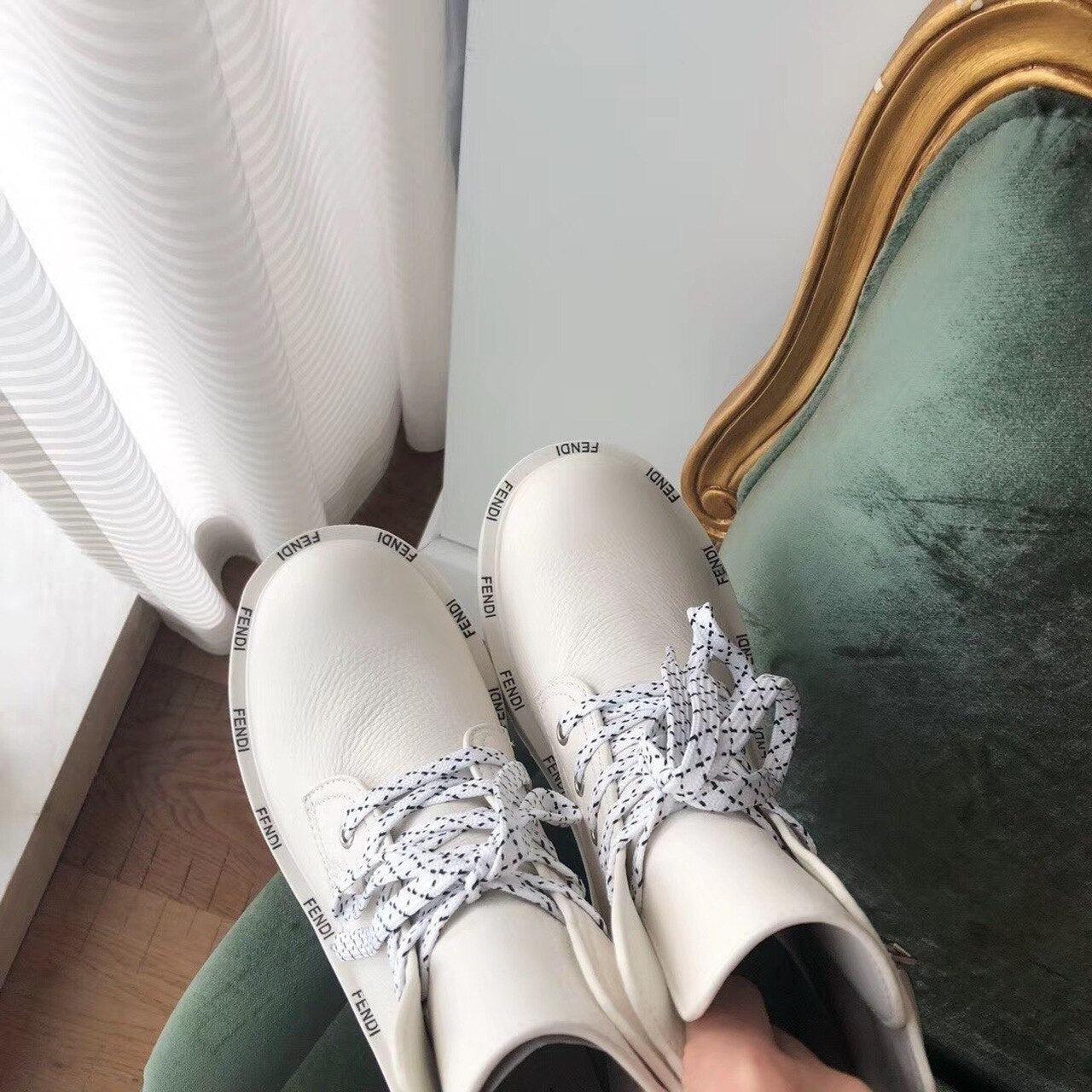 Fendi FFreedom Lace-Up Biker Combat Boots Grained Calfskin Leather Fall/Winter 2020 Collection, White