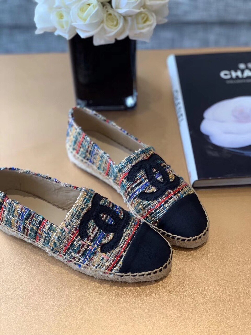 Chanel Espadrilles Tweed & Grosgrain Calfskin Leather Pre-Fall/Winter Collection Multicolor Red/Blue/Green