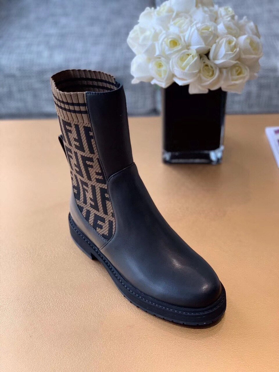 Fendi FF Logo Jacquard Stretch-Knit And Leather Ankle Boots Calfskin Leather Fall/Winter Collection Black/Brown