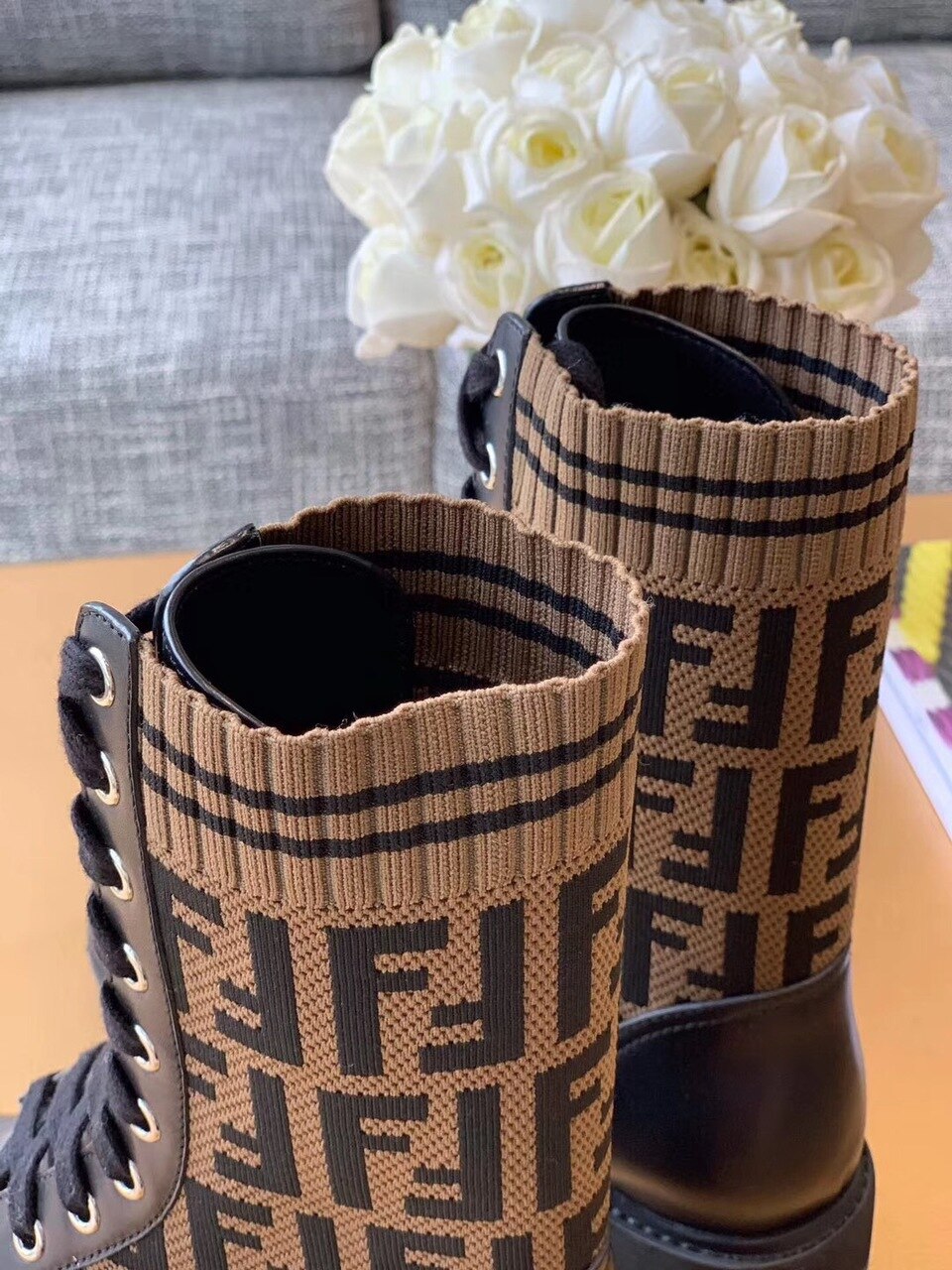 Fendi FF Logo Rockoko Chelsea Sock Combat Lace Up Ankle Boots Jacquard Stretch-Knit And Leather Calfskin Leather Fall/Winter Collection Black/Brown