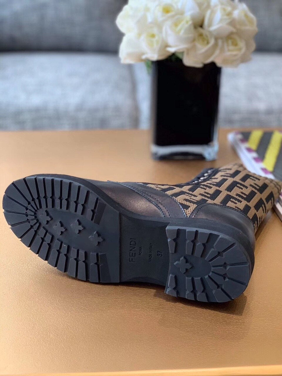 Fendi FF Logo Rockoko Chelsea Sock Combat Lace Up Ankle Boots Jacquard Stretch-Knit And Leather Calfskin Leather Fall/Winter Collection Black/Brown