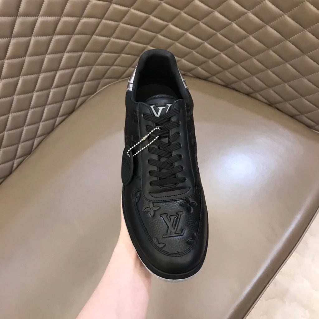 Louis Vuitton Trainer Sneaker Black