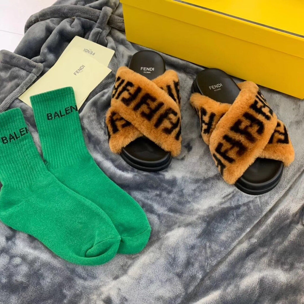 Fendi Shearling FF Logo Leather & Dyed Shearling Fur Cross Slides Fall/Winter 2019 Collection, Black/Brown