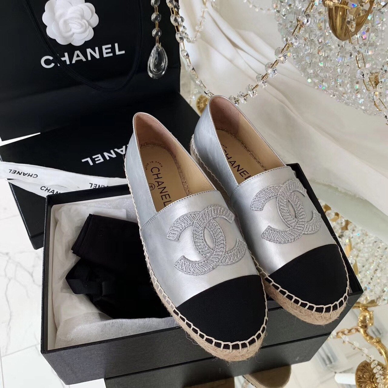 Chanel Espadrilles Calfskin Leather Pre-Fall/Winter Collection Silver/Black
