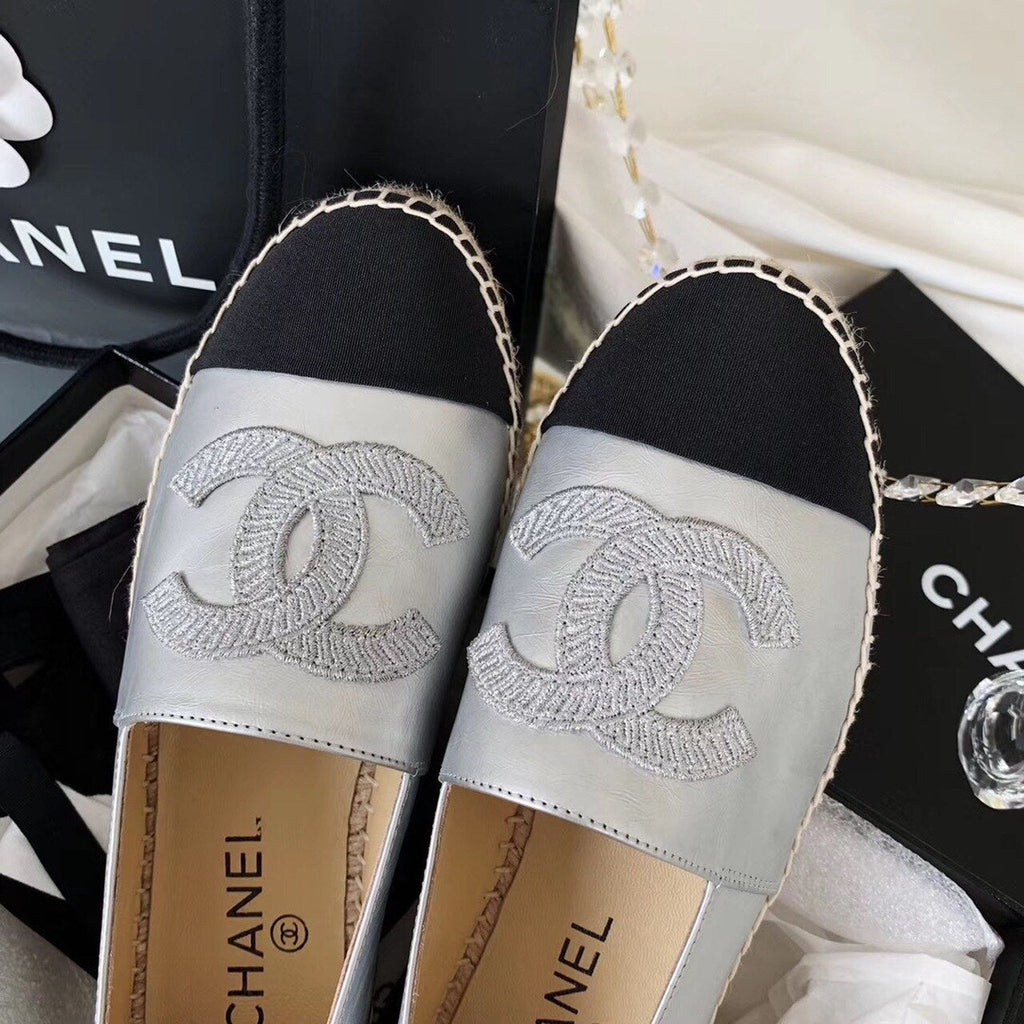 Chanel Espadrilles Calfskin Leather Pre-Fall/Winter Collection Silver/Black