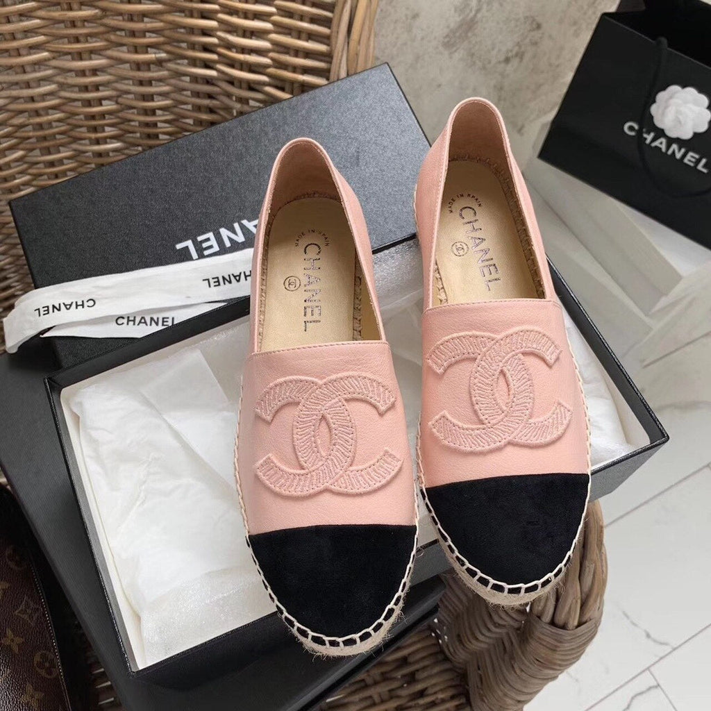 Chanel Espadrilles Calfskin Leather Pre-Fall/Winter Collection Light Pink/Black