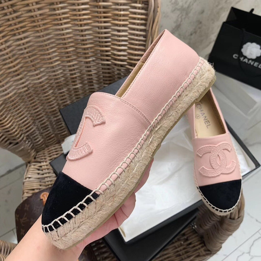 Chanel Espadrilles Calfskin Leather Pre-Fall/Winter Collection Light Pink/Black