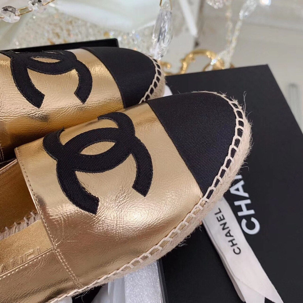 Chanel Espadrilles Calfskin Leather Pre-Fall/Winter Collection Gold/Black