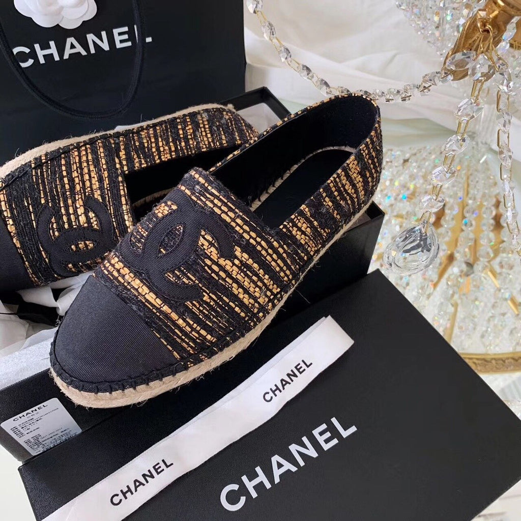 Chanel Espadrilles Tweed & Grosgrain Calfskin Leather Pre-Fall/Winter Collection Black/Gold