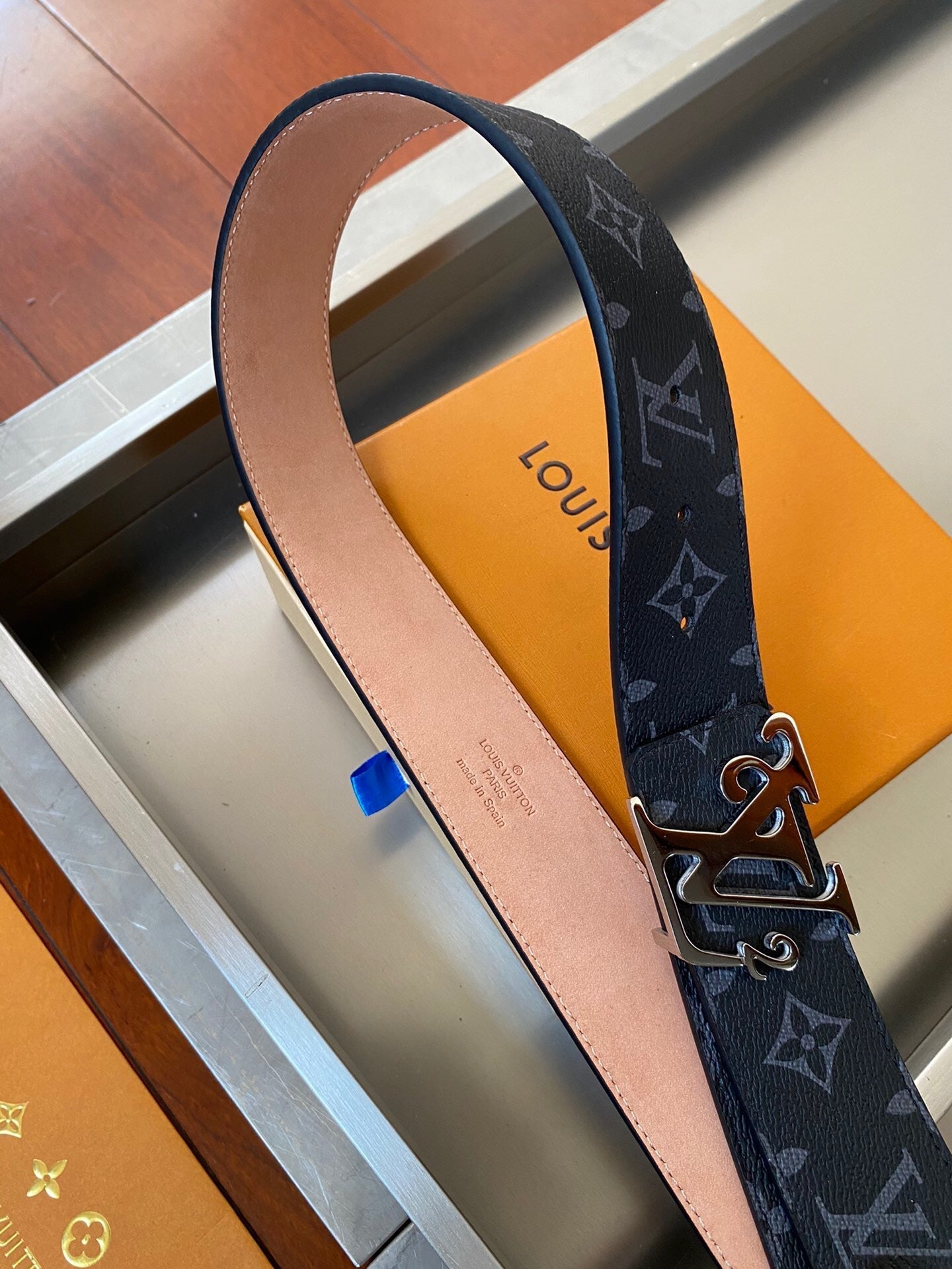 Louis Vuitton Initiales Reversible