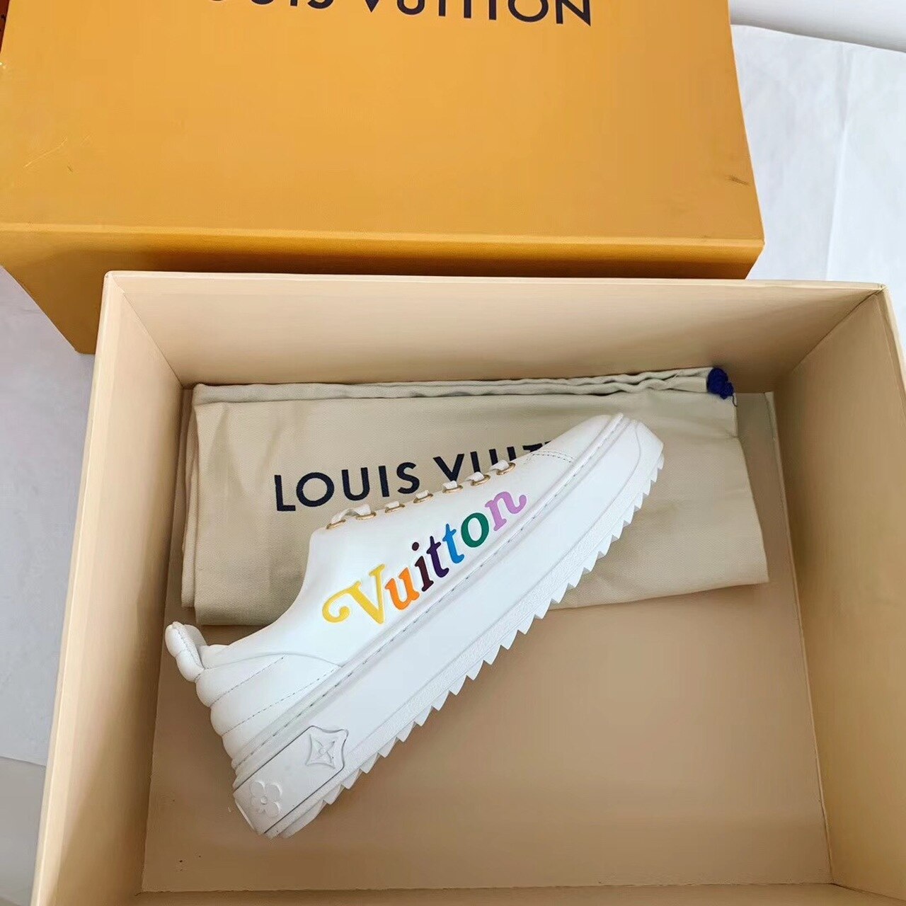 Louis Vuitton Time Out Sneakers Calfskin Leather Fall/Winter Collection 1A5C4S White