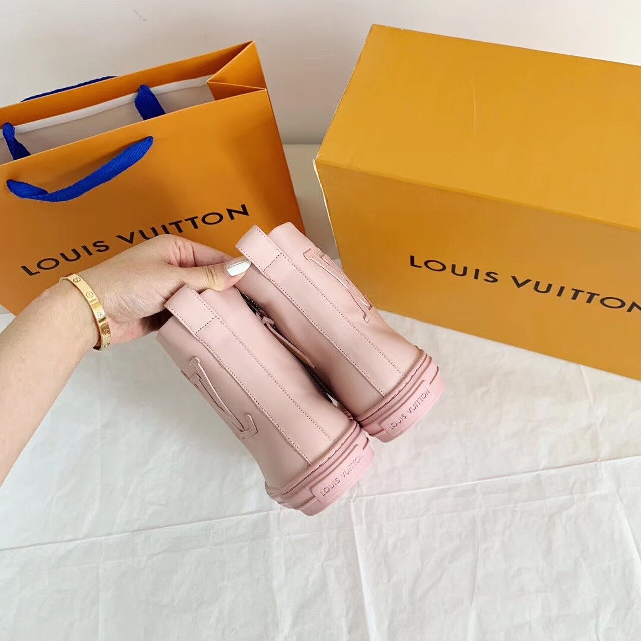 Louis Vuitton Stellar Sneaker Boots Calfskin Leather Fall/Winter Collection 1A57CK Pink