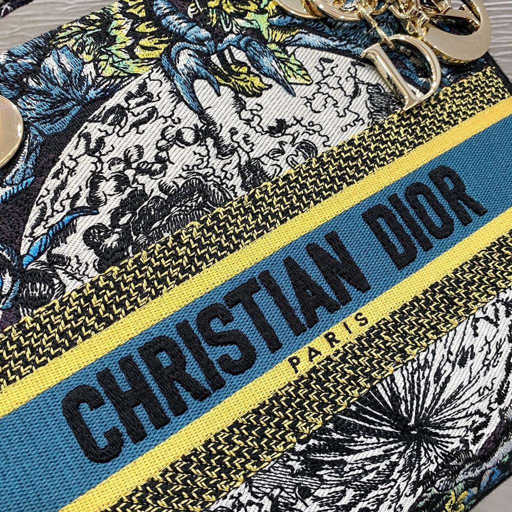 Christian Dior Medium Lady D-Lite Bag 24cm