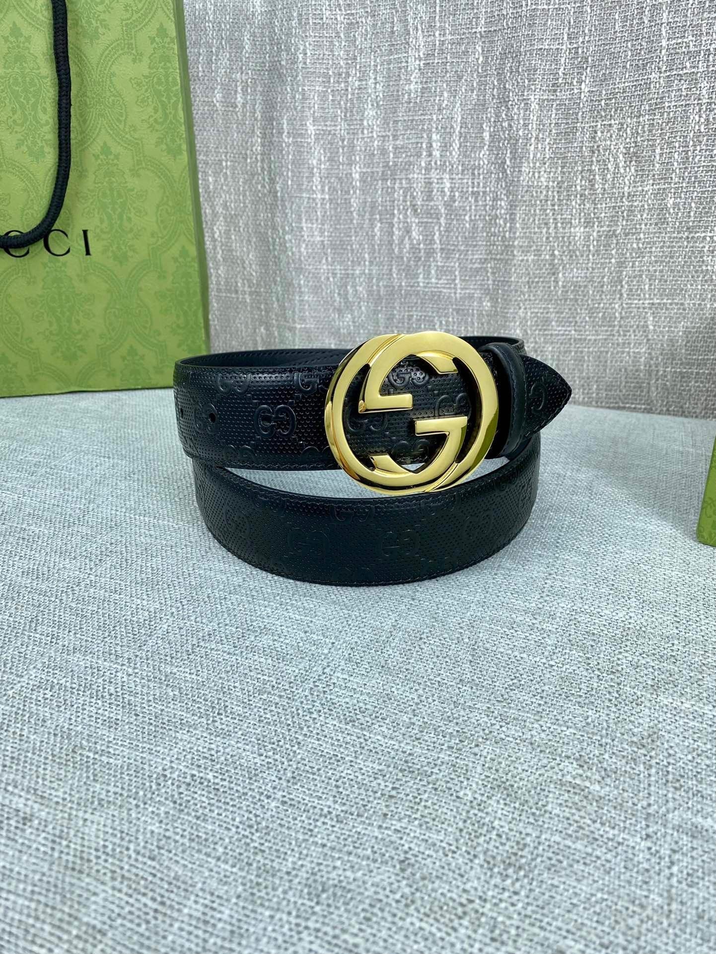 Gucci Marmont Reversible Belt