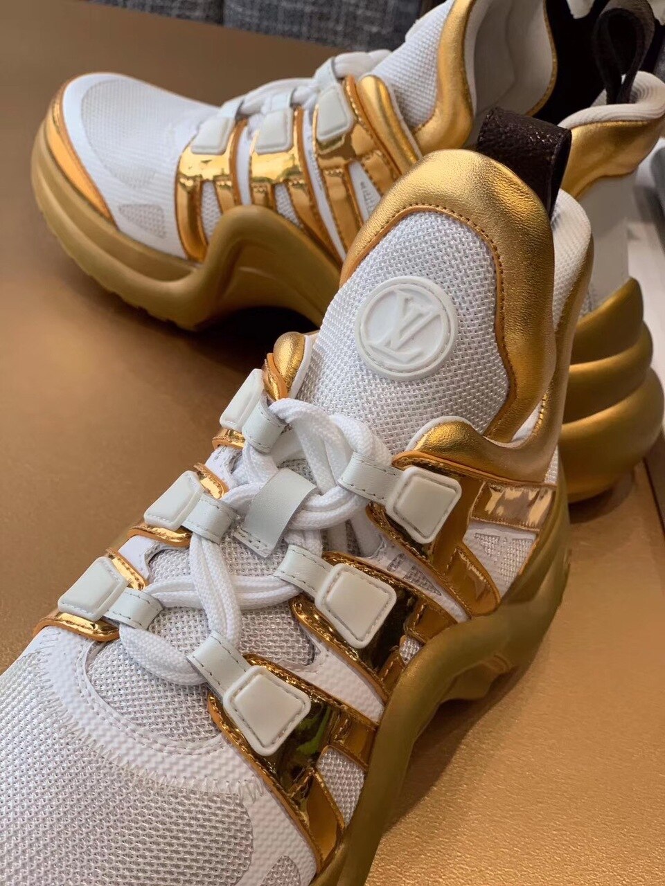Louis Vuitton Archlight Sneakers Calfskin Leather Fall/Winter Collection 1A57CK, White/Gold