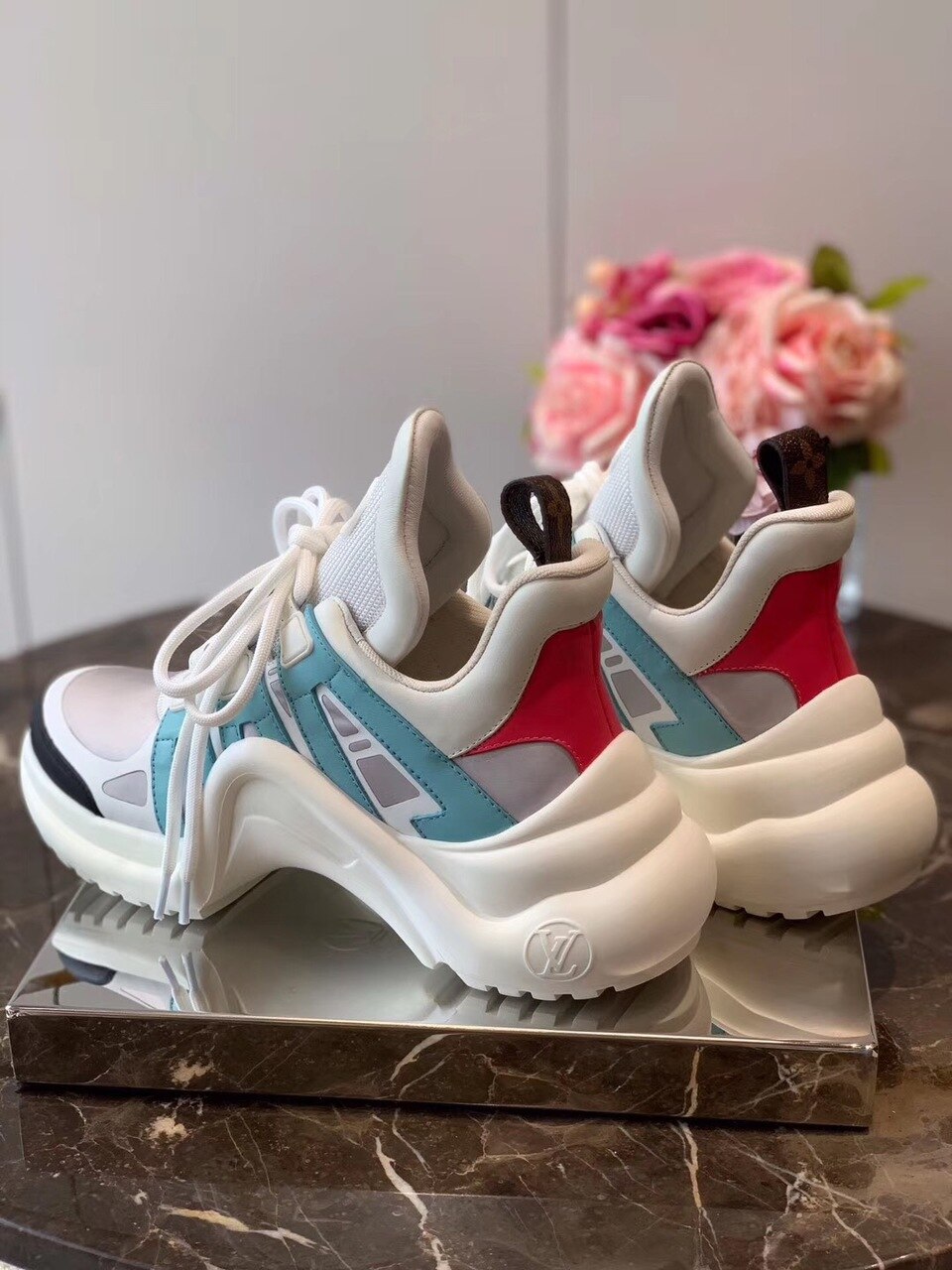 Louis Vuitton Archlight Sneakers Calfskin Leather Fall/Winter 2019 Collection 1A57CK Light Blue/Red