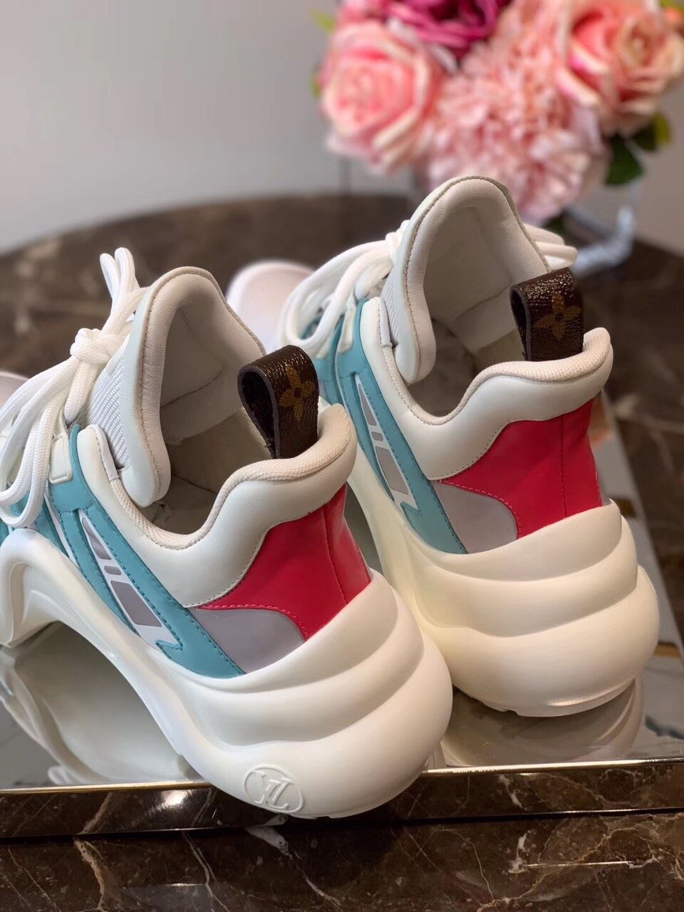 Louis Vuitton Archlight Sneakers Calfskin Leather Fall/Winter 2019 Collection 1A57CK Light Blue/Red