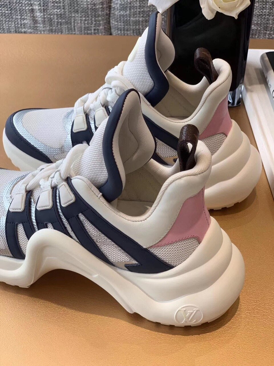 Louis Vuitton Archlight Sneakers Calfskin Leather Fall/Winter Collection White/Silver/Black