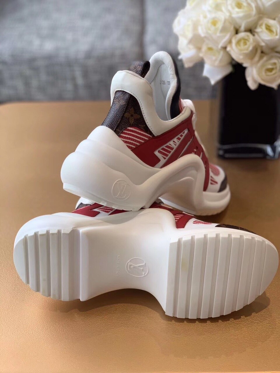 Louis Vuitton Archlight Sneakers Calfskin Leather Fall/Winter Collection White/Red/Brown