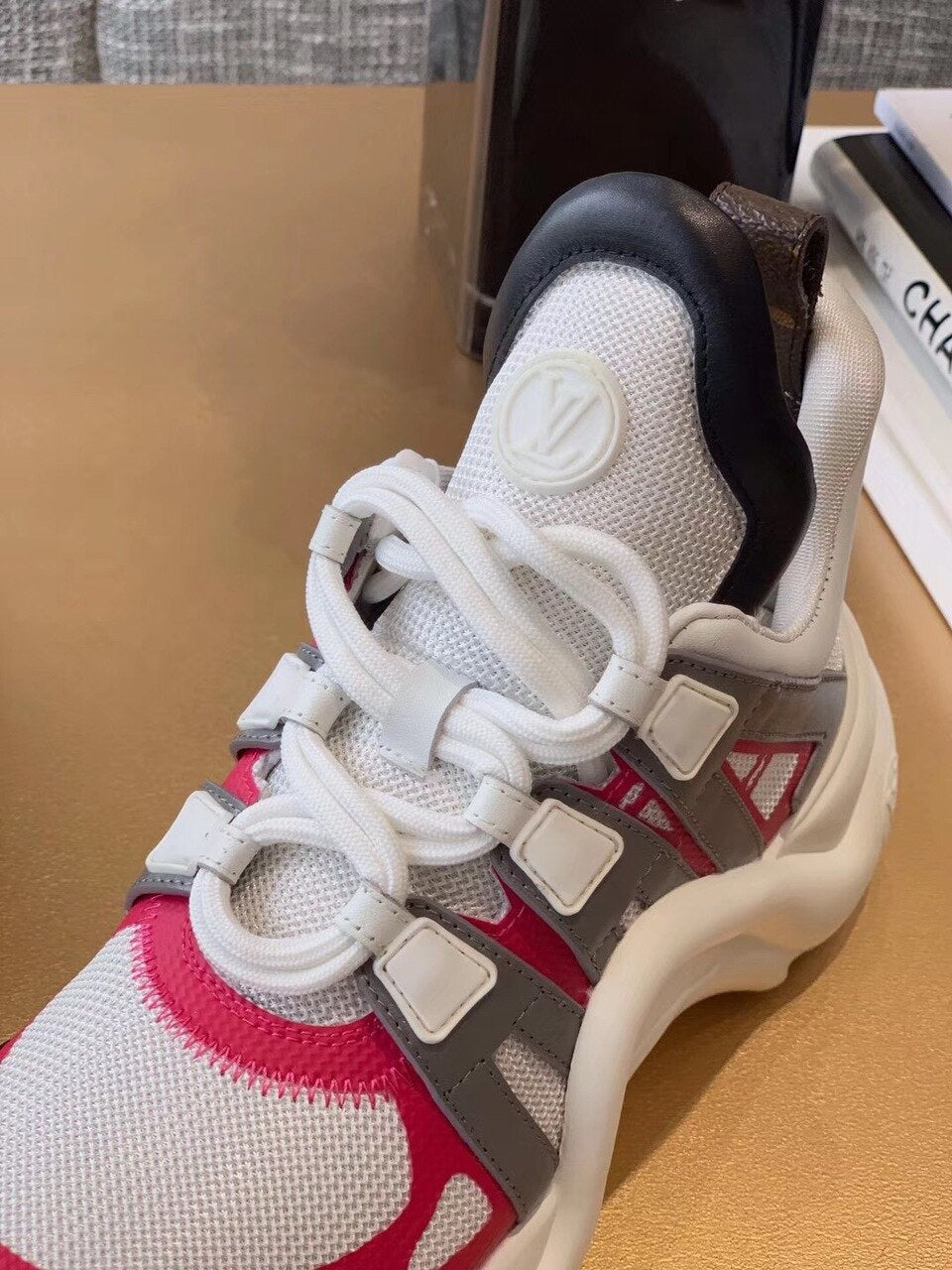 Louis Vuitton Archlight Sneakers Calfskin Leather Fall/Winter Collection White/Pink/Black