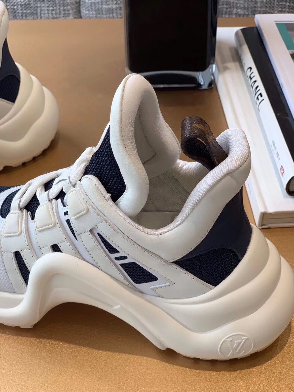 Louis Vuitton Archlight Sneakers Calfskin Leather Fall/Winter 2019 Collection 1A589P White/Navy Blue