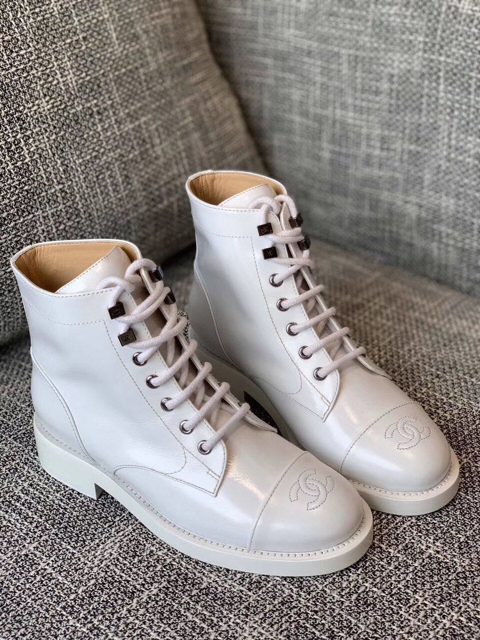 Chanel Ankle Boots Calfskin Leather Pre-Fall/Winter Collection, White