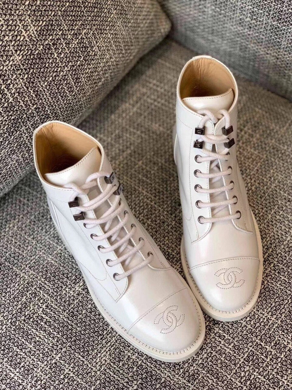Chanel Ankle Boots Calfskin Leather Pre-Fall/Winter Collection, White