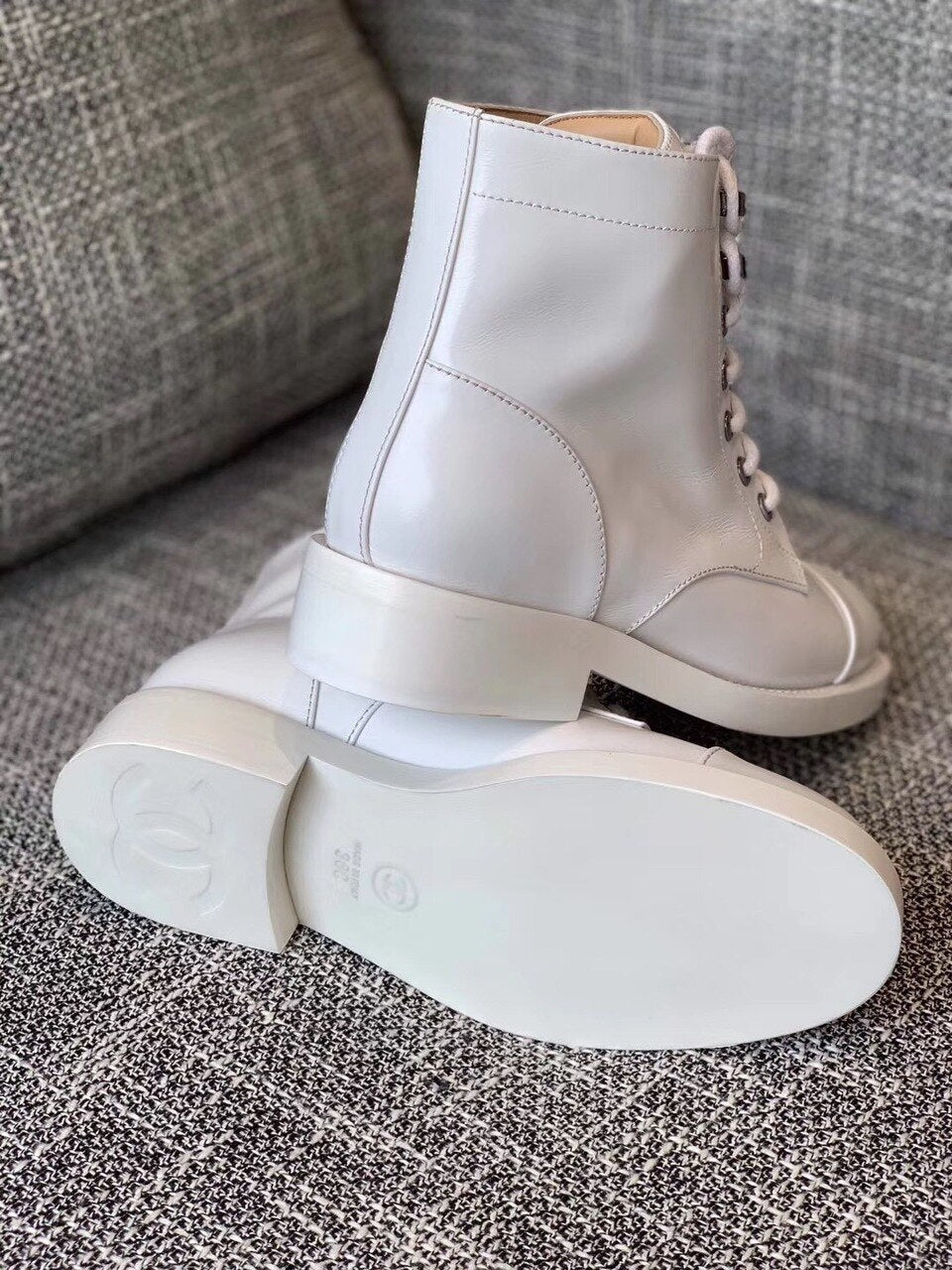 Chanel Ankle Boots Calfskin Leather Pre-Fall/Winter Collection, White