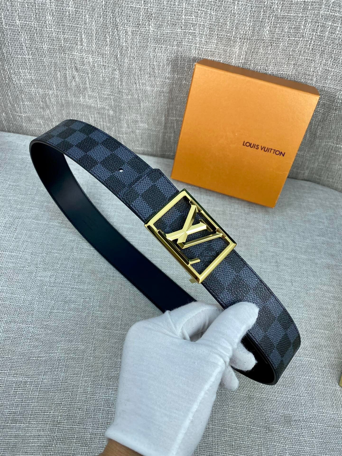 Louis Vuitton Initiales Reversible