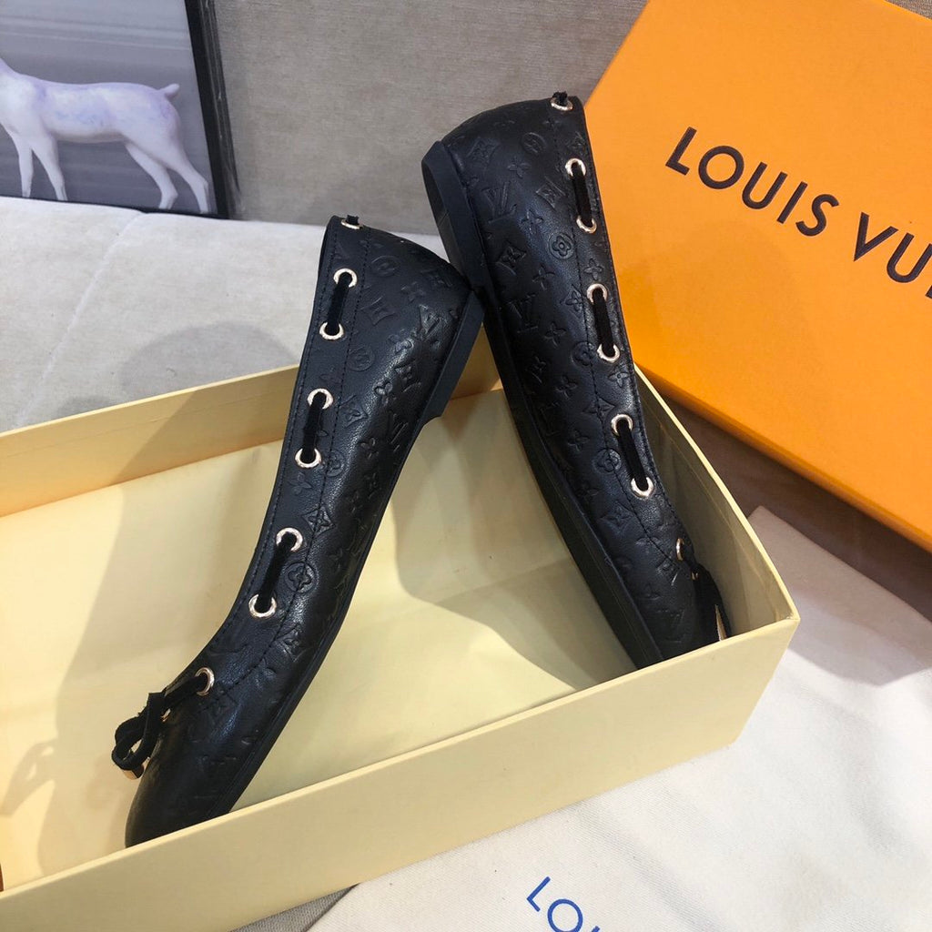 Louis Vuitton Gloria Flat Loafer Black