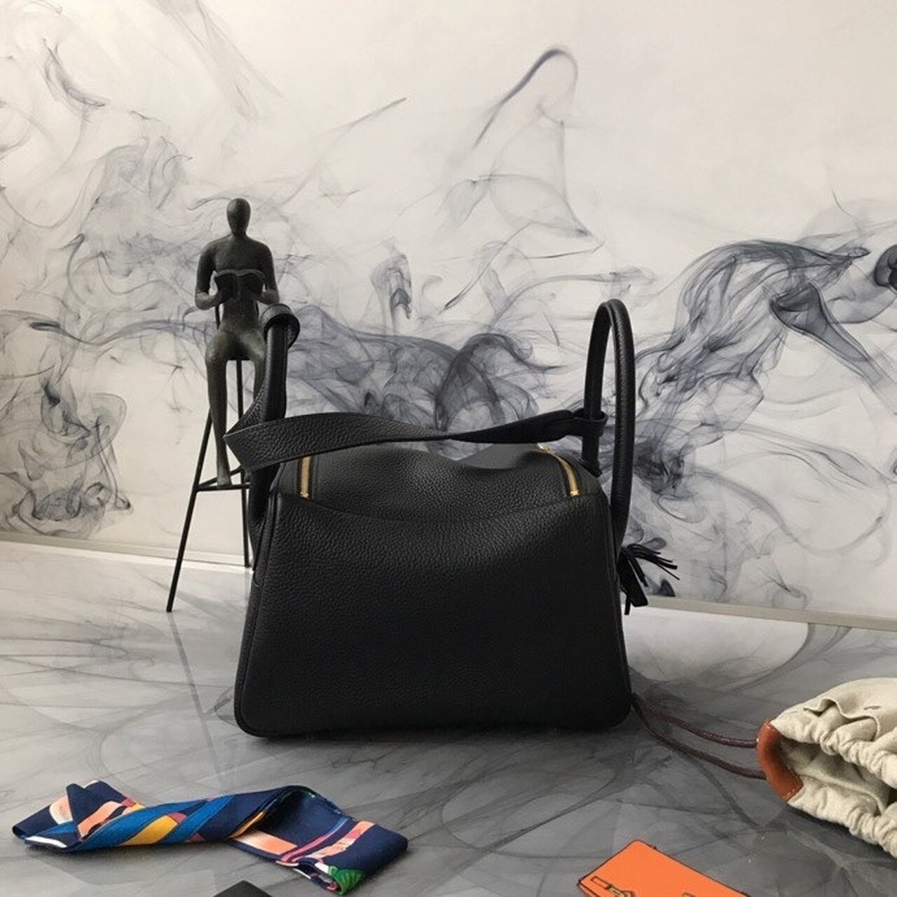Hermes Lindy Bag 26cm Epsom Calfskin Handstitched Palladium Hardware Noir