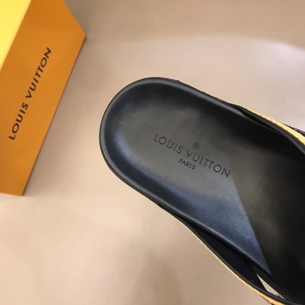 Louis Vuitton Thong Mules Mens Sandals Spring/Summer Collection Black/Gold