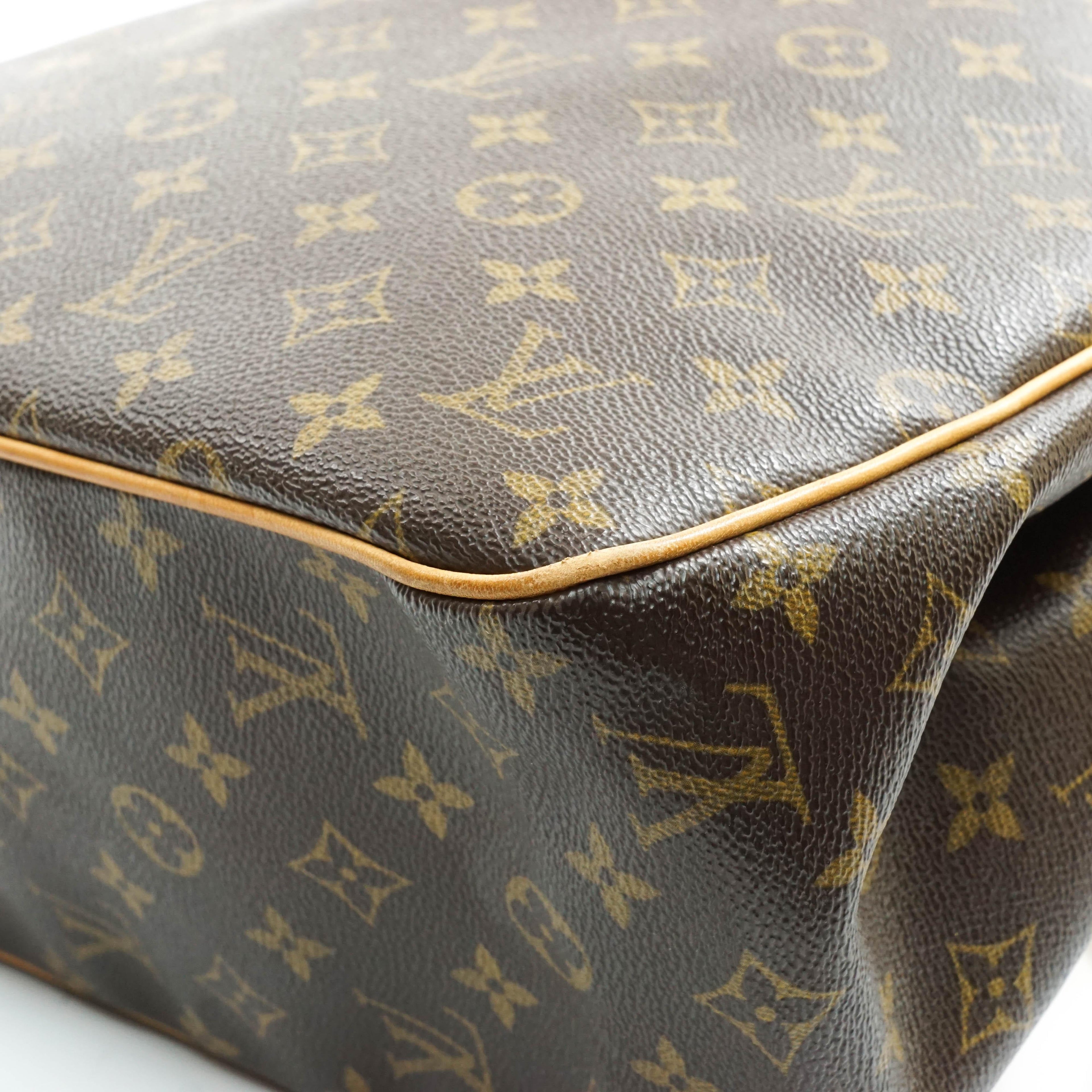 Louis Vuitton Batignolles Vertical