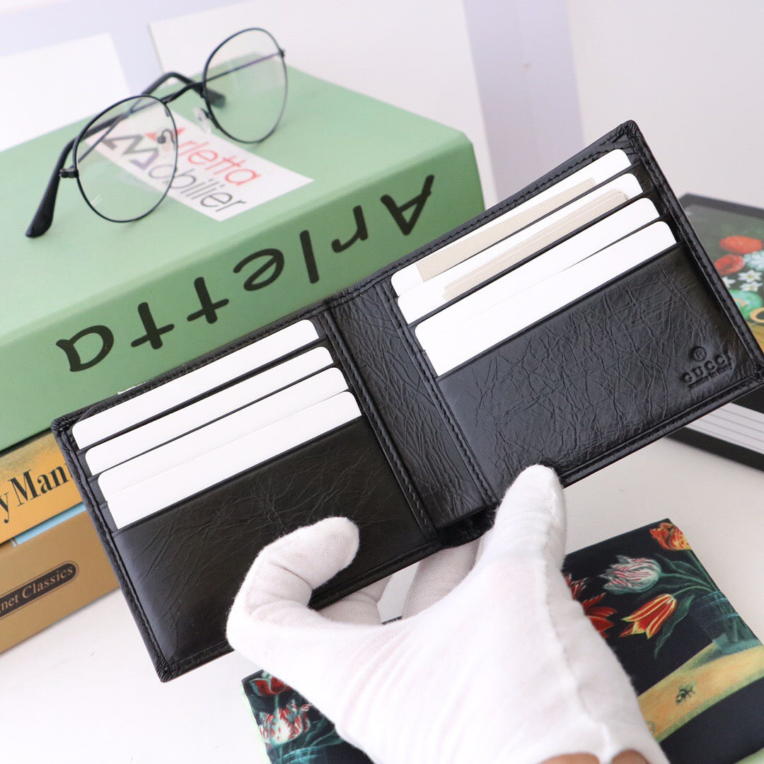 Gucci Bi-Fold Wallet 11cm