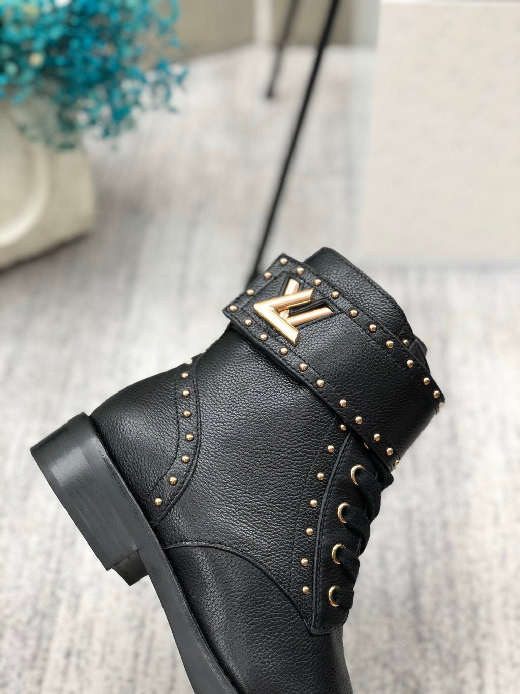 Louis Vuitton Wonderland Ranger Black