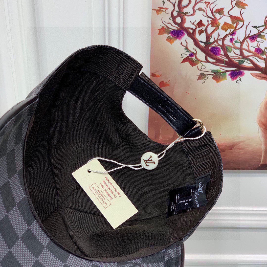 Louis Vuitton Get Ready Cap Black
