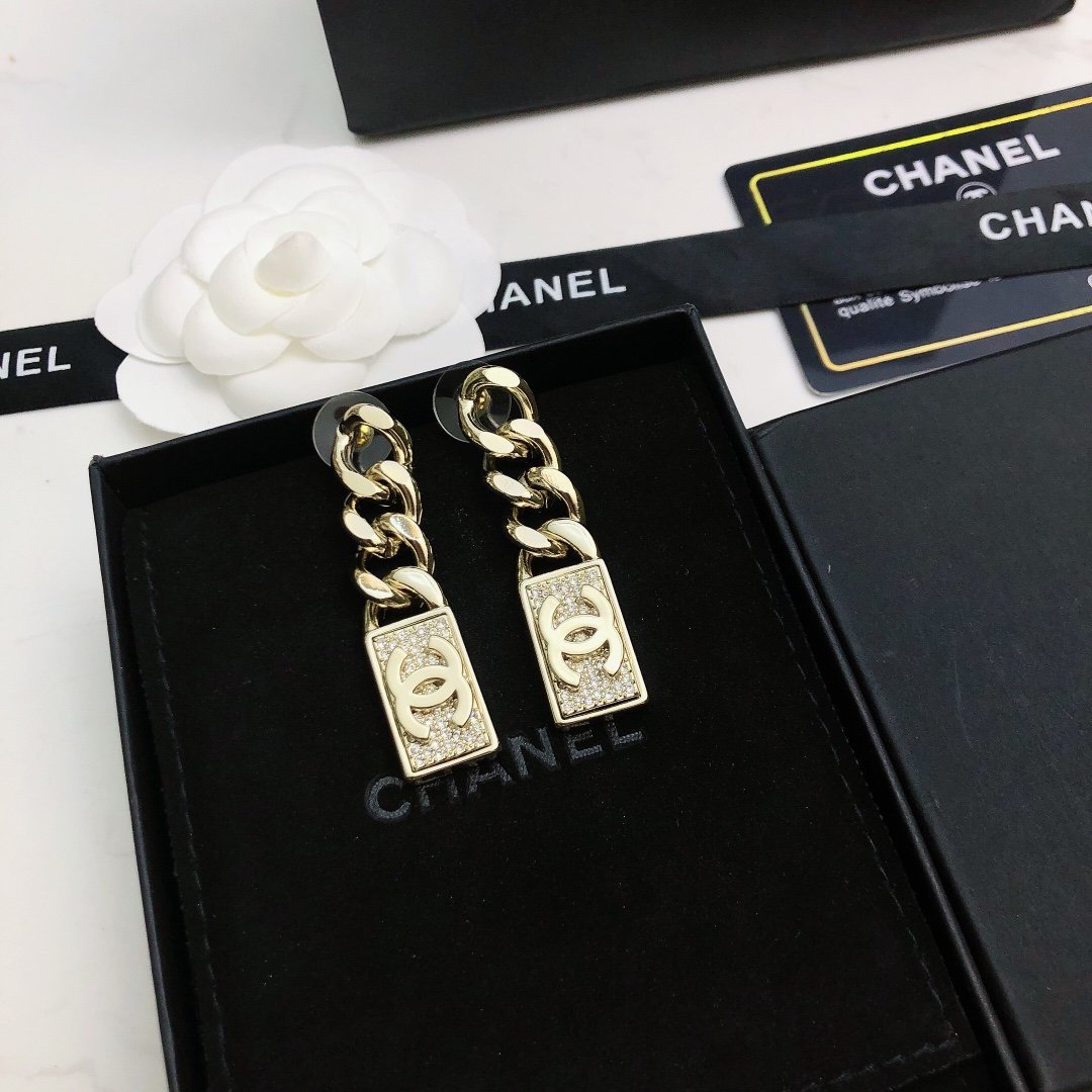Chanel Earings