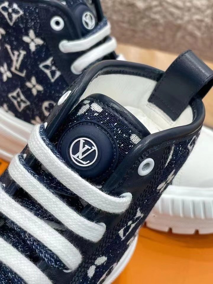 Louis Vuitton Squad Sneaker Boots Black