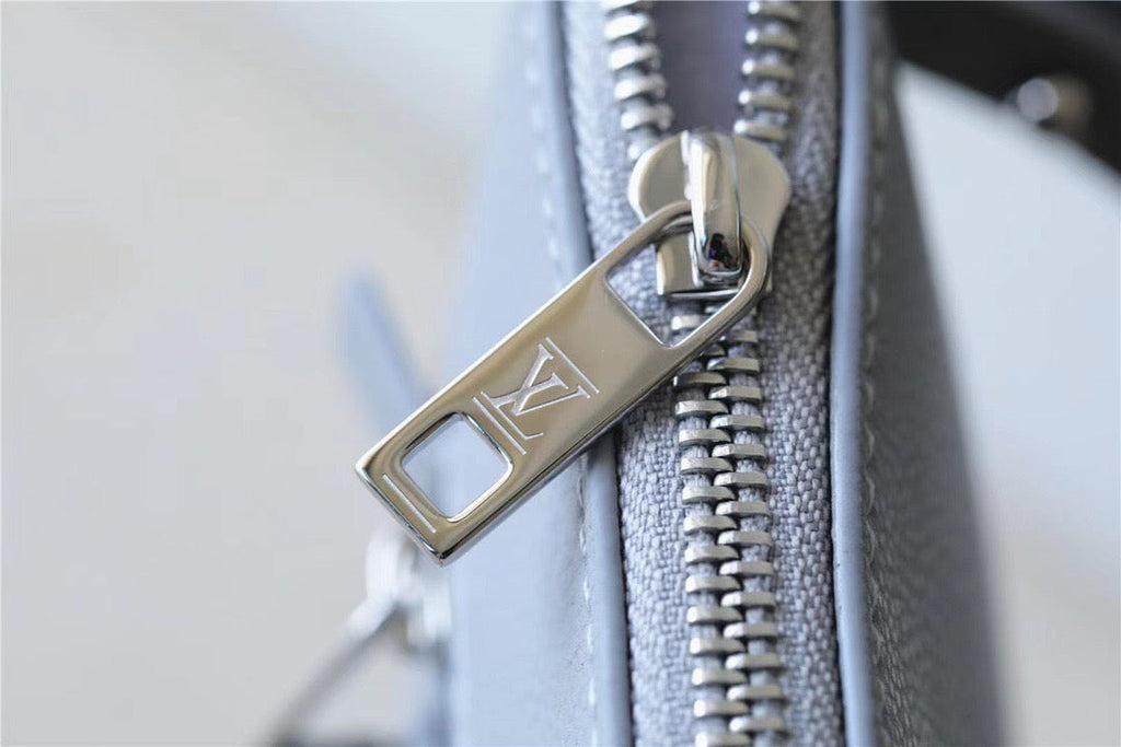 Louis Vuitton Pochette Ipad Grey Aerogram For Men, Men’s Wallet 30cm LV M81029